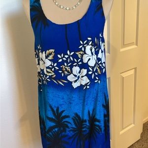 Large Hawaiian dress